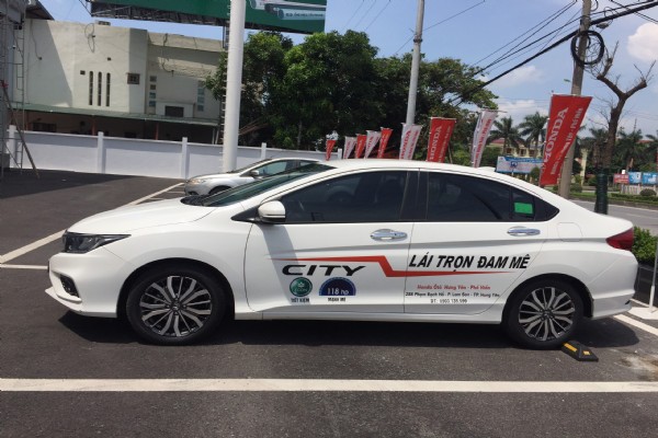 Honda City lái thử