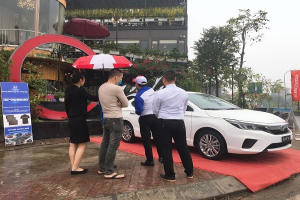 Sự kiện Lái thử xe 𝐅𝐄𝐄𝐋 ᵀᴴᴱ 𝐏𝐄𝐑𝐅𝐎𝐑𝐌𝐀𝐍𝐂𝐄 ngày 10/04/2021 tại huyện Văn Lâm, Hưng Yên